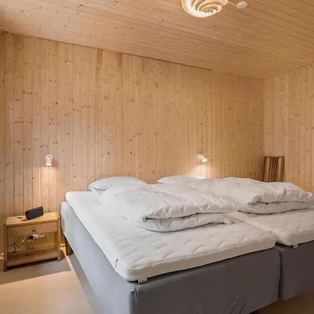 Feriehus 5 Bedroom Gorgeous In Nexo Vester Somarken