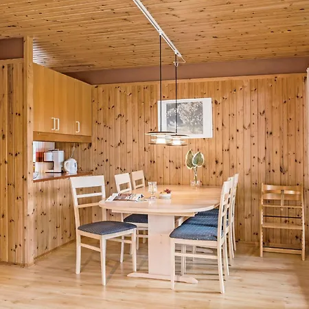 5 Bedroom Gorgeous In Nexo